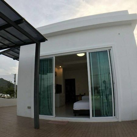Sukanda Pool Villa Huahin Exterior photo